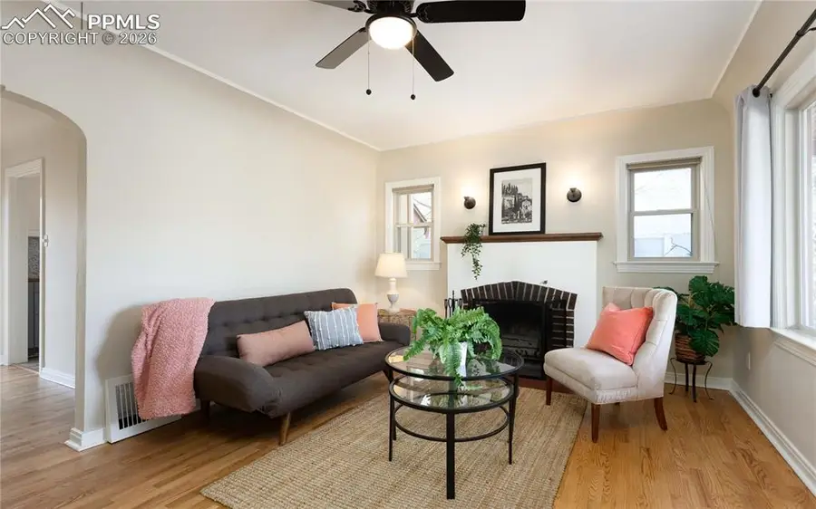 811 N Foote Avenue, Colorado Springs, CO 80909 - #3