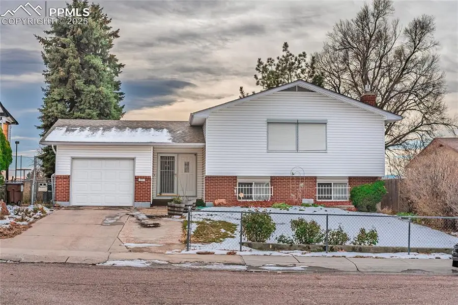 635 Drew Drive, Colorado Springs, CO 80911 - Image #2