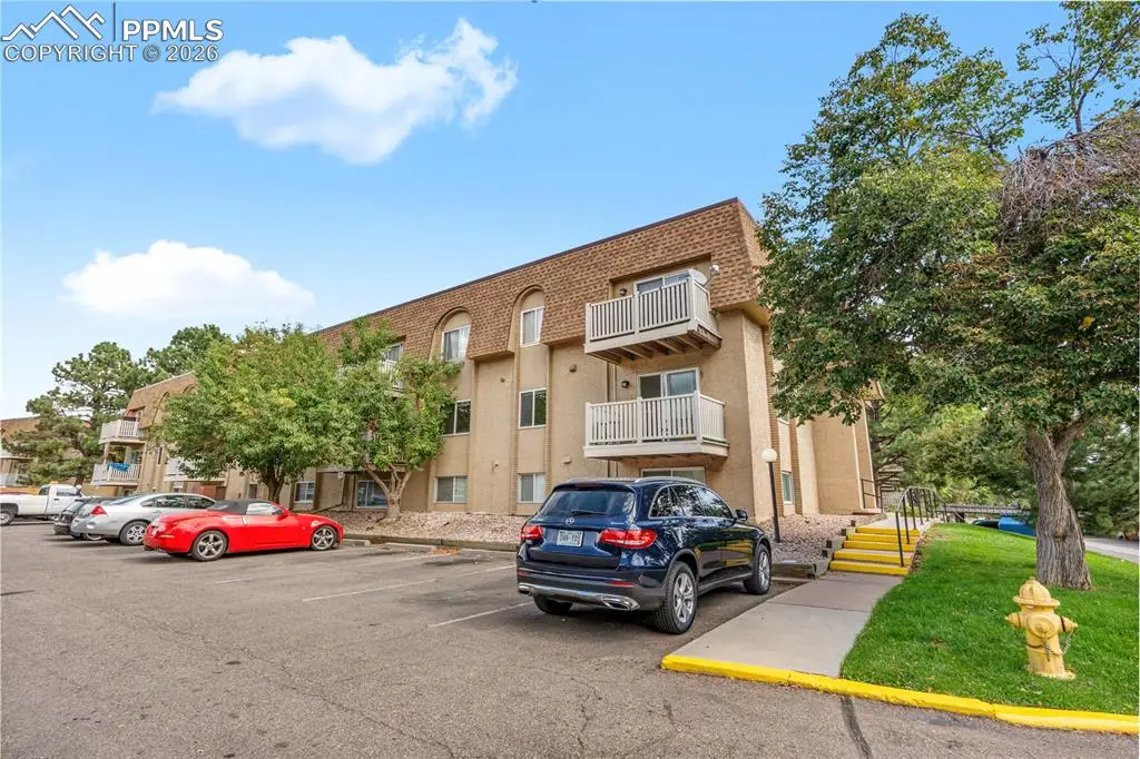7455 E Quincy Avenue #204, Denver, CO 80237 - Image #1