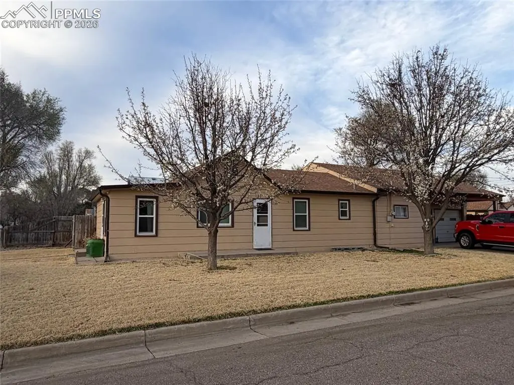 711 S 3rd Street, Lamar, CO 81052 - #1