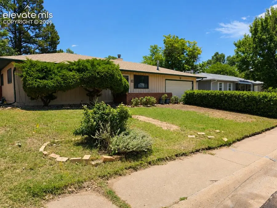 70 Caledonia Road, Pueblo, CO 81001 - #3