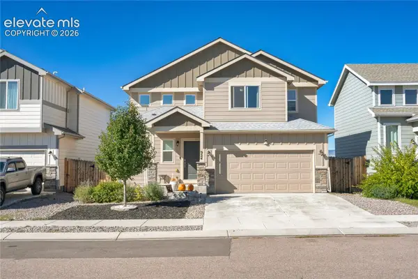 924 Bidwell Drive, Colorado Springs, CO 80915