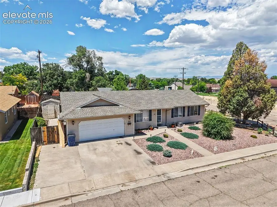 305 Alma Avenue, Pueblo, CO 81004 - #3