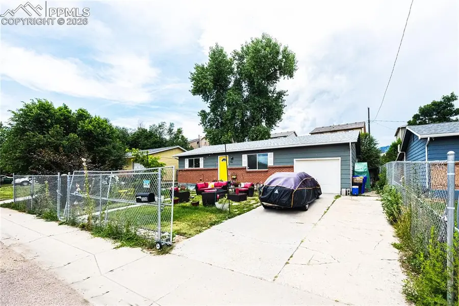 1220 Hartford Street, Stratmoor, CO 80806 - #2