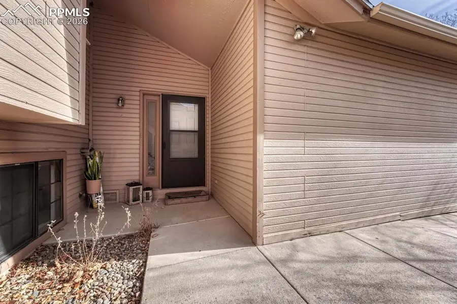 1524 Shane Circle, Colorado Springs, CO 80907 - Image #2