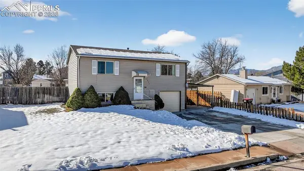 5015 Ivor Drive, Colorado Springs, CO 80916