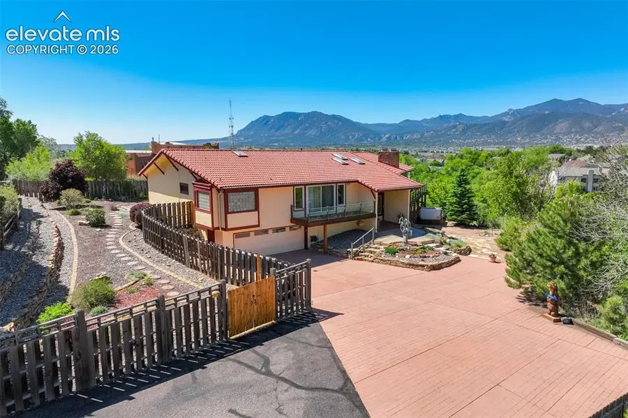 1224 W High Point Lane, Colorado Springs, CO 80904 - #3
