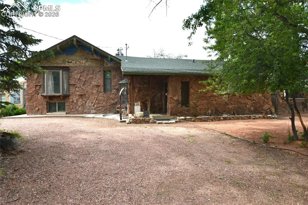 319 N 19th Street, Canon City, CO 81212 - #1