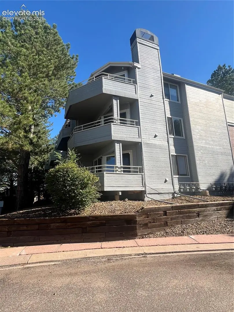 3610 Iguana Drive, Colorado Springs, CO 80910 - #2