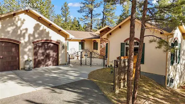 1429 Gore Circle, Larkspur, CO 80118