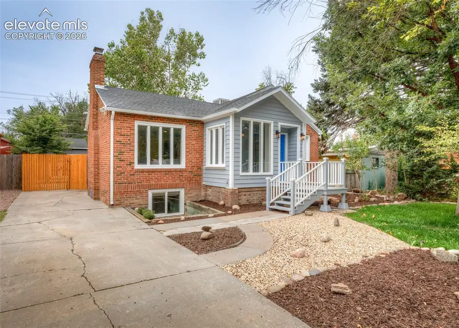 1306 W Abriendo Avenue, Pueblo, CO 81004 - #2