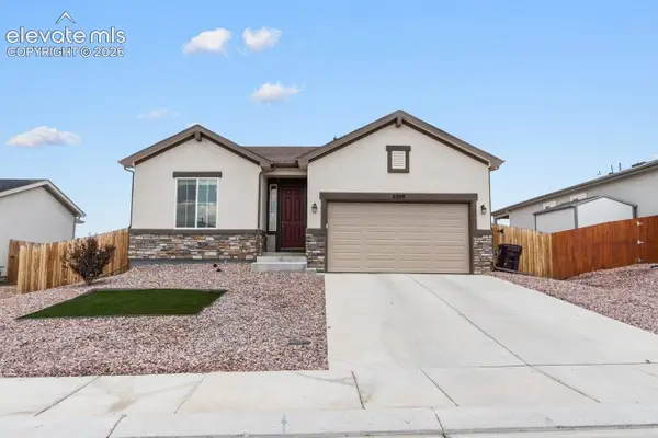 2209 Sunrise Lane, Pueblo, CO 81008