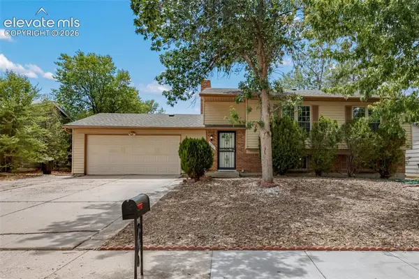 2520 E Prescott Circle, Colorado Springs, CO 80916