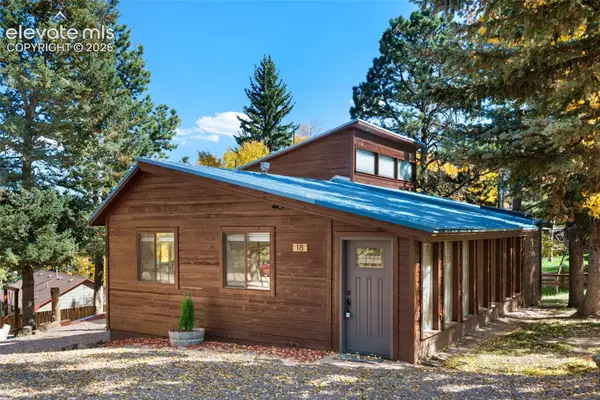 18 Holiday Drive, Woodland Park, CO 80863