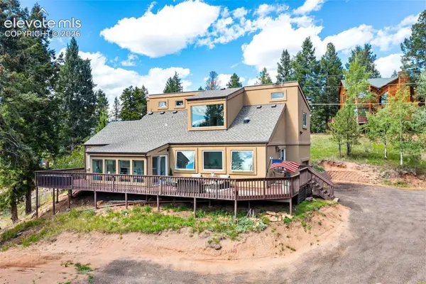 330 W Ridge Drive, Woodland Park, CO 80863