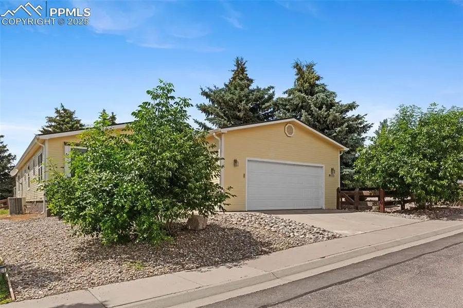 4006 Gray Fox Heights, Colorado Springs, CO 80922 - Image #2