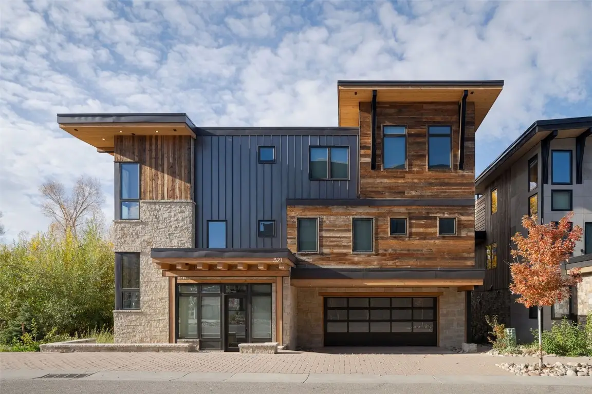 321 Riverview Way, Steamboat Springs, CO 80487 - Image #1