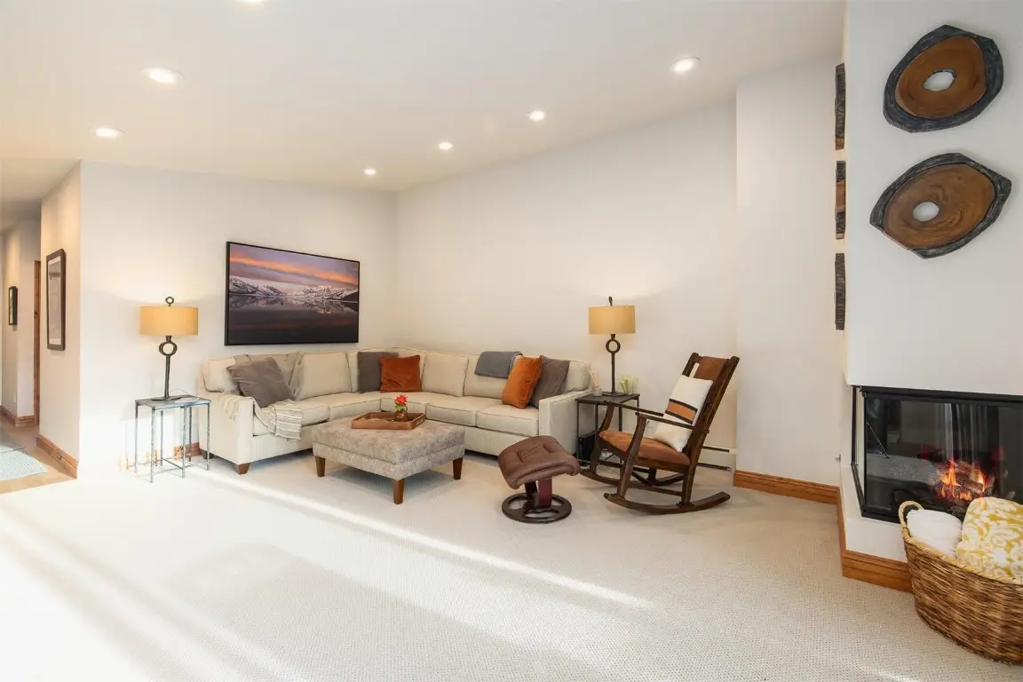 176 E La Bonte Street #306, Dillon, CO 80435 - Image #1