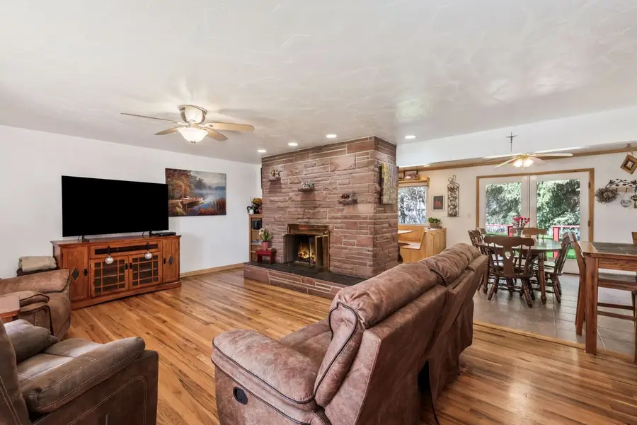 590 Steele Street, Craig, CO 81625 - #3