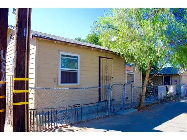 225 W 4th St, Perris, CA 92570 - #1