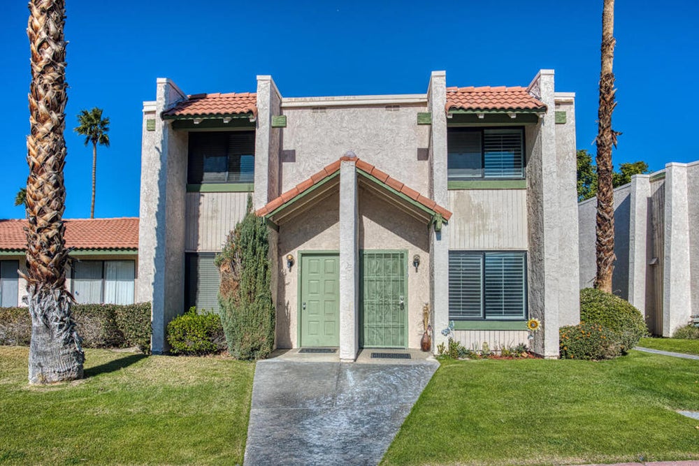 94 Lakeview Circle, Cathedral City, CA 92234 BHGRE