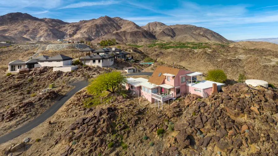 48700 Paisano Rd, Palm Desert, CA 92260 - Image #3