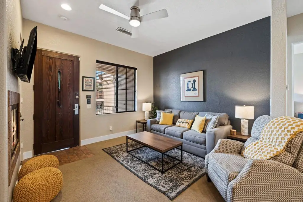 50700 Santa Rosa Plaza #7, La Quinta, CA 92253 - Image #1