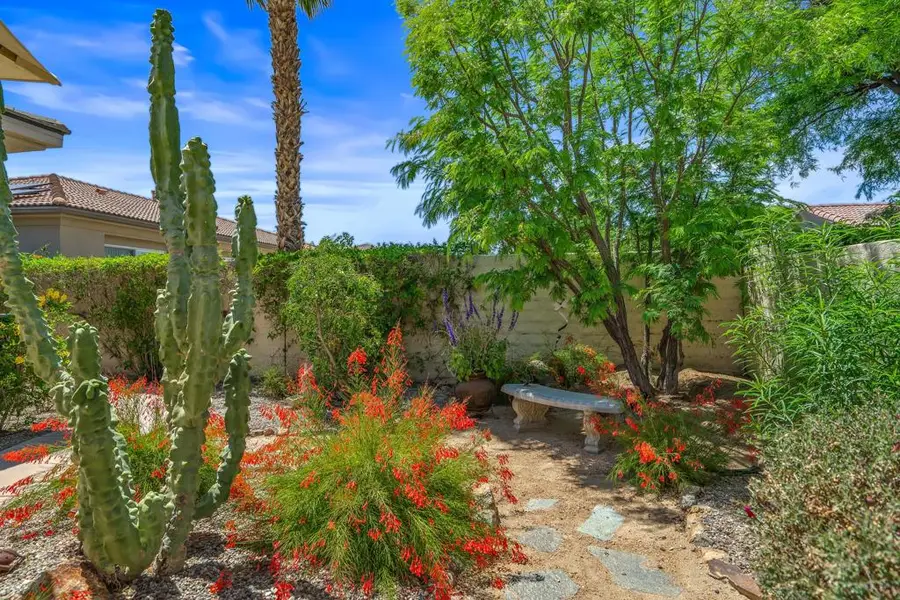 116 Tesori Drive, Palm Desert, CA 92211 - Image #2