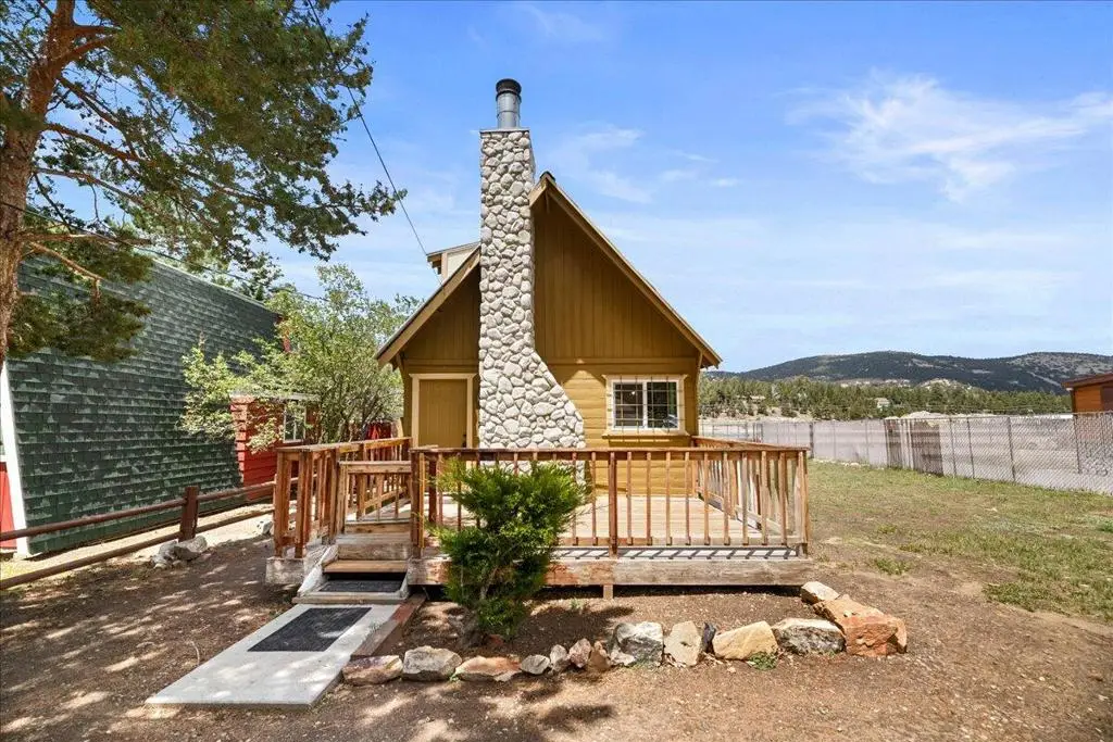 927 W Fairway Boulevard, Big Bear City, CA 92314 - Image #1