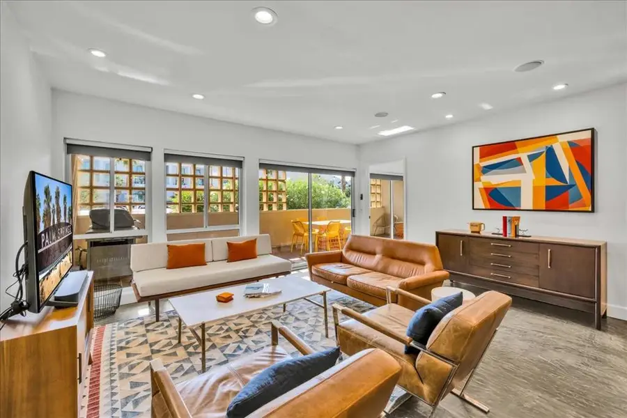 277 E Alejo Road #101, Palm Springs, CA 92262 - Image #2