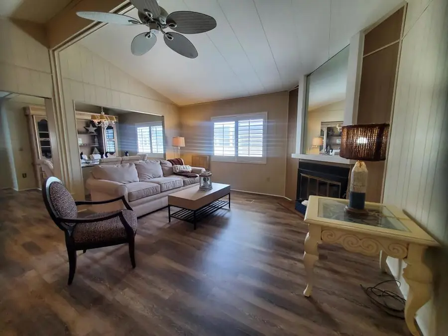 74647 Azurite Circle E, Palm Desert, CA 92260 - Image #3