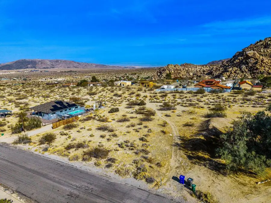 7215 Mt Lassen Avenue, Joshua Tree, CA 92252 - Image #3