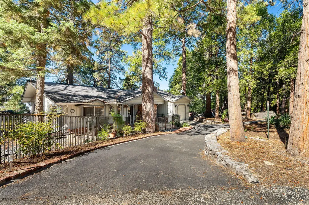 52200 Golden Leaf Trail, Idyllwild, CA 92549 - Image #1