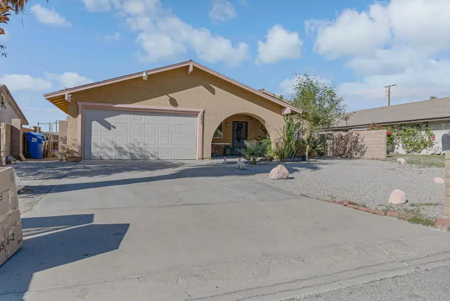 13547 Caliente Drive, Desert Hot Springs, CA 92240 - Image #2
