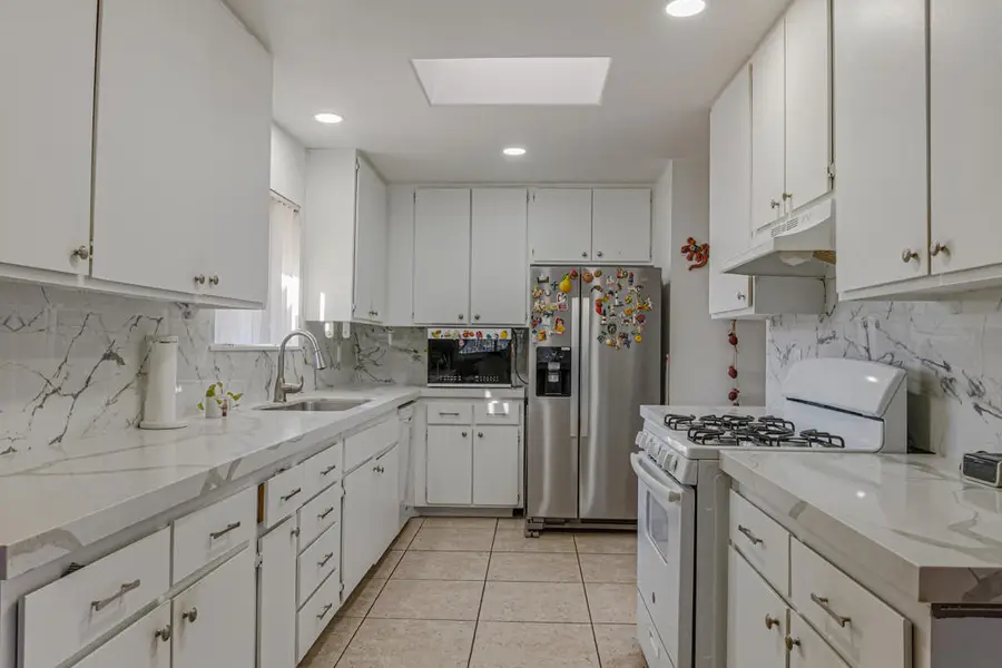 13547 Caliente Drive, Desert Hot Springs, CA 92240 - Image #3