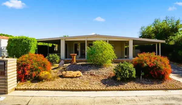 74578 Zircon Circle E, Palm Desert, CA 92260