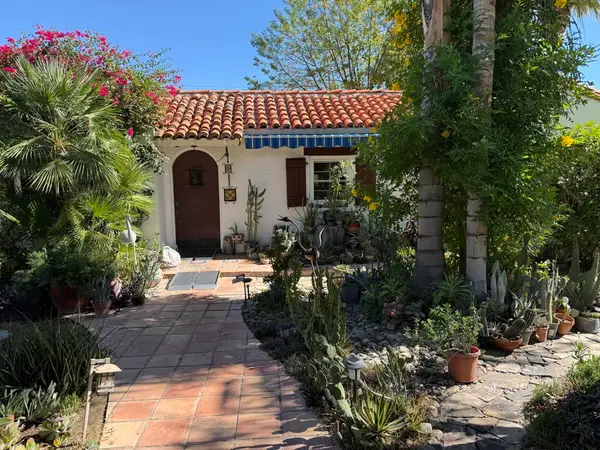 1810 S Mesa Drive, Palm Springs, CA 92264