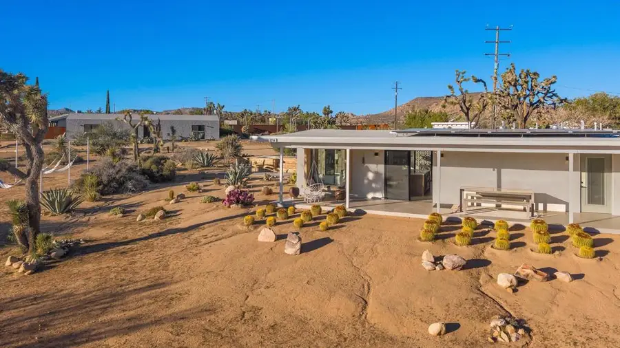 52744 Contour Terrace, Pioneertown, CA 92268 - #2