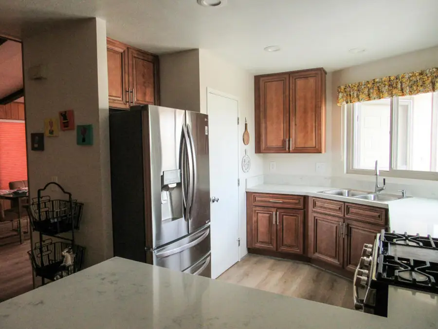 38400 Fawn Springs Drive, Palm Desert, CA 92260 - Image #3