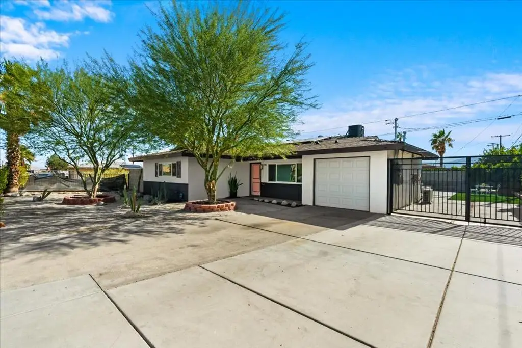 359 W Bon Air Drive, Palm Springs, CA 92262 - Image #1