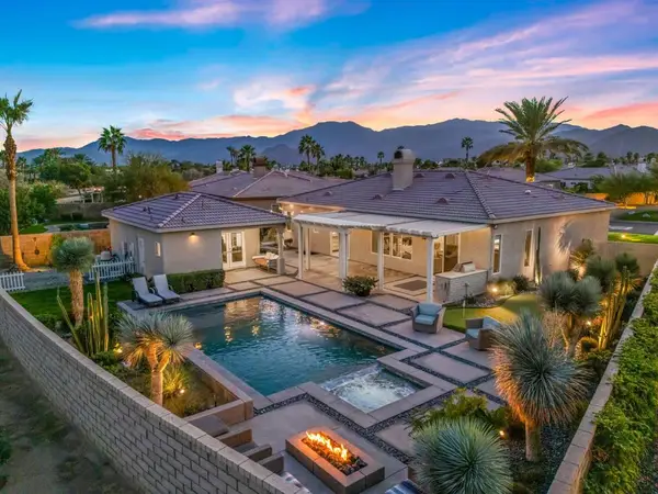 43070 Parkway Esplanade E, La Quinta, CA 92253