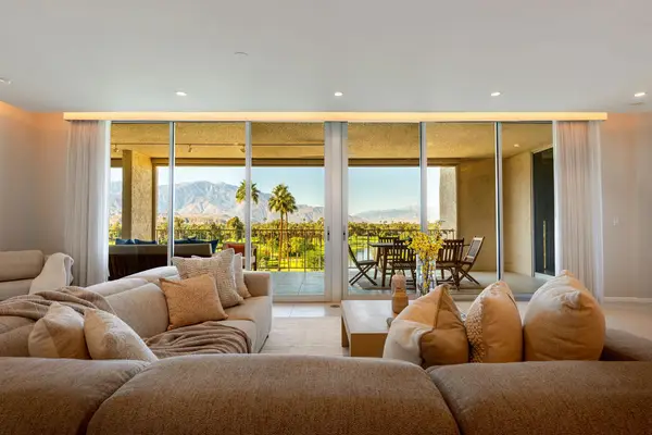 900 Island Drive #604, Rancho Mirage, CA 92270