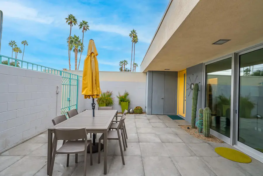 70 Lakeview Drive, Palm Springs, CA 92264 - Image #3