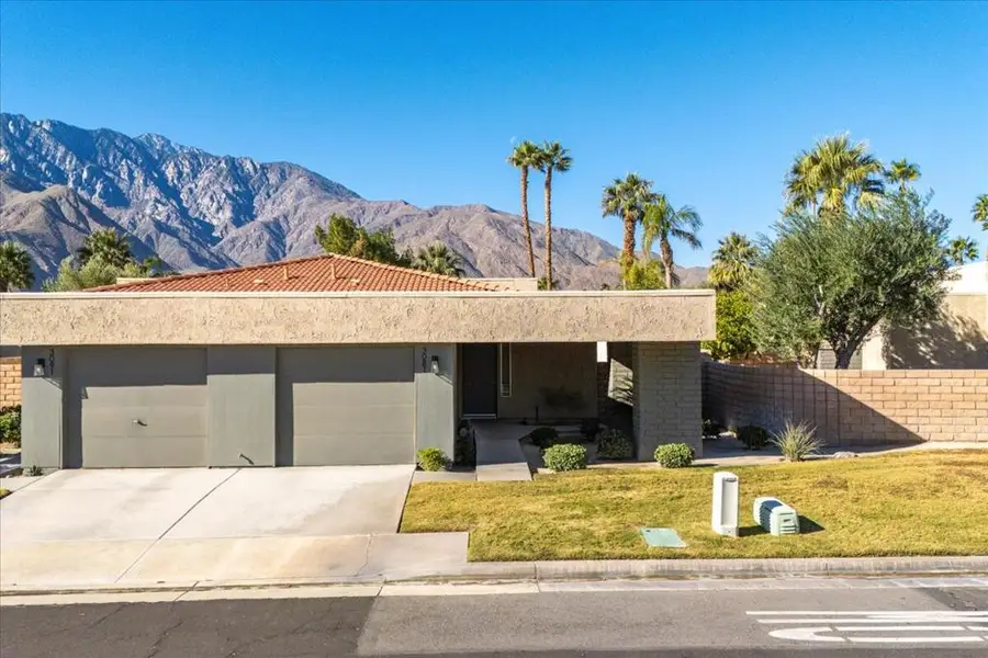 3081 Sunflower Circle W, Palm Springs, CA 92262 - #2