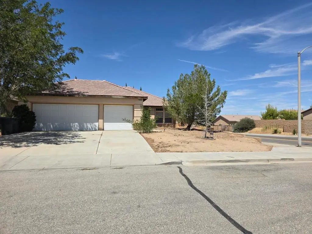 13290 Via Robles Circle, Victorville, CA 92392 - #1