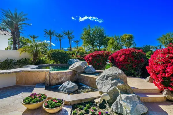 525 Indian Ridge Drive, Palm Desert, CA 92211