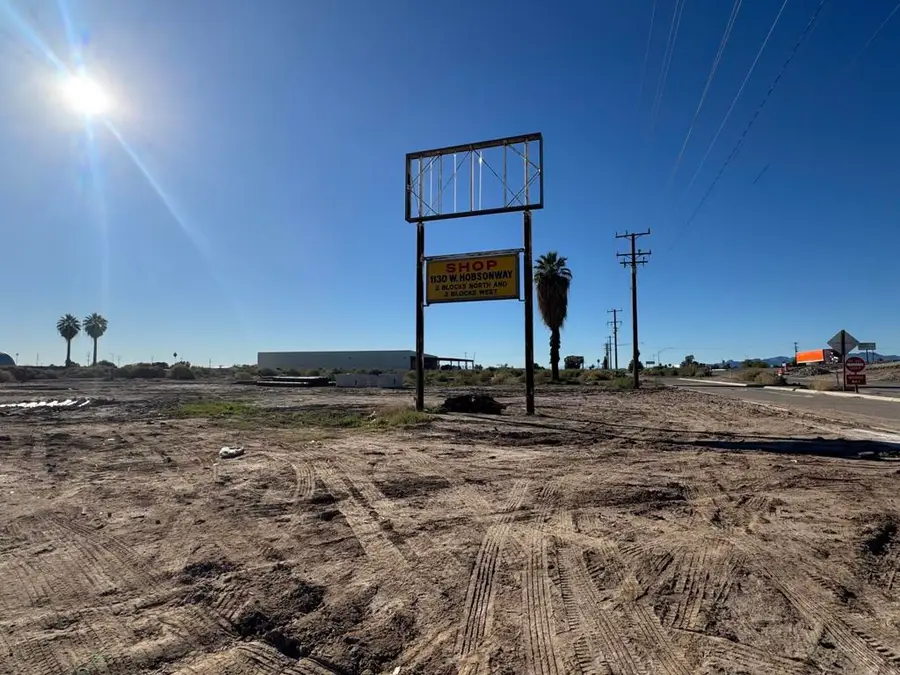 900 Donlon Street, Blythe, CA 92225 - #3