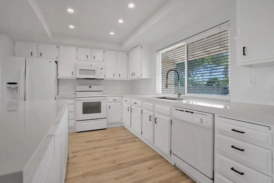 42900 Tennessee Avenue, Palm Desert, CA 92211 - Image #3