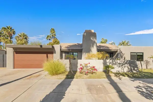 1056 E Vista Chino, Palm Springs, CA 92262