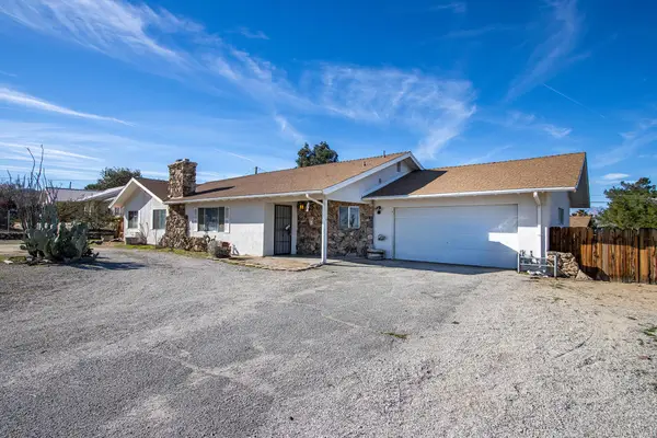 7348 Palomar Avenue, Yucca Valley, CA 92284